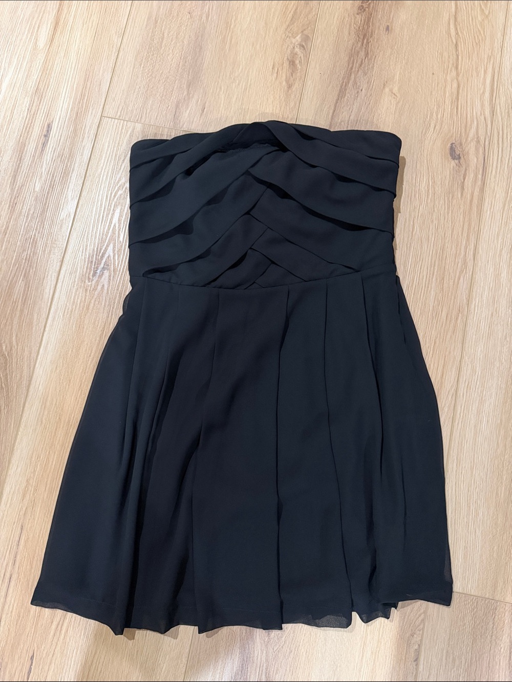 Express Black Strapless Pleated Skater Dress size 12